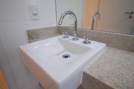 Apartamento à venda com 119m², 3 quartos e 2 vagasBanheiro - Quarto 2