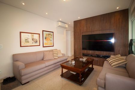 Apartamento à venda com 119m², 3 quartos e 2 vagasSala