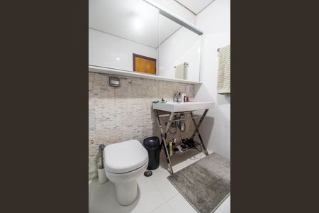 Casa de condomínio à venda com 360m², 4 quartos e 4 vagasBanheiro da Suíte 2