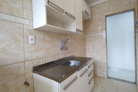 Apartamento à venda com 49m², 2 quartos e 1 vagaCozinha - Armários