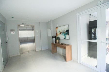 Apartamento à venda com 55m², 2 quartos e 1 vaga Apartamento à venda com 55m², 2 quartos e 1 vagaÁrea comum