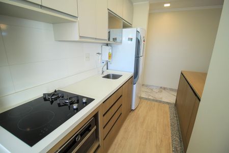Apartamento à venda com 55m², 2 quartos e 1 vaga Apartamento à venda com 55m², 2 quartos e 1 vagaCozinha