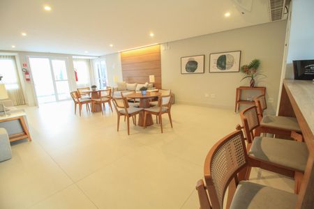 Apartamento à venda com 55m², 2 quartos e 1 vaga Apartamento à venda com 55m², 2 quartos e 1 vagaÁrea comum