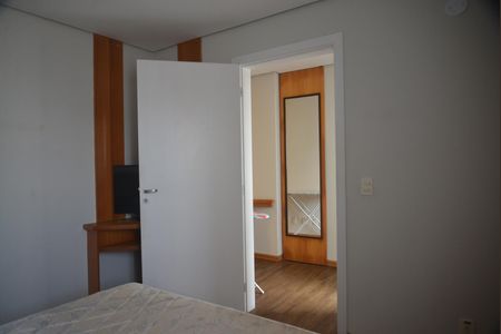 Apartamento à venda com 55m², 1 quarto e 1 vagaQuarto