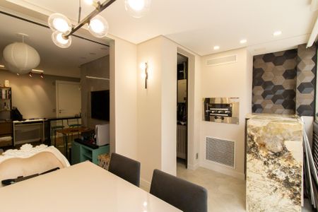 Apartamento à venda com 66m², 2 quartos e 1 vagaSala