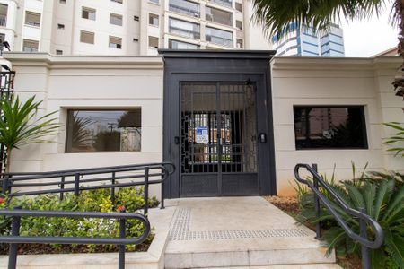 Apartamento à venda com 66m², 2 quartos e 1 vagaFachada