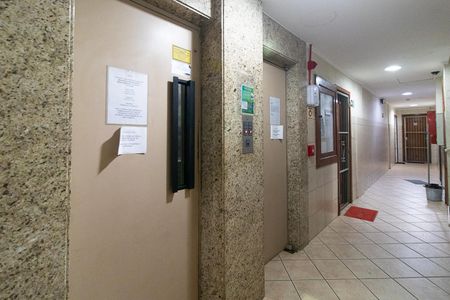 Apartamento para alugar com 27m², 1 quarto e sem vagaElevador