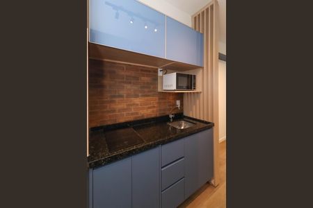 Studio para alugar com 28m², 1 quarto e sem vaga Studio para alugar com 28m², 1 quarto e sem vagaSala/Cozinha