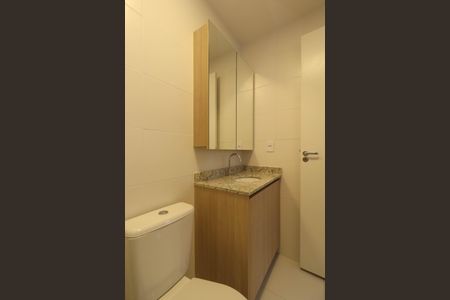 Studio para alugar com 28m², 1 quarto e sem vaga Studio para alugar com 28m², 1 quarto e sem vagaBanheiro da Suíte