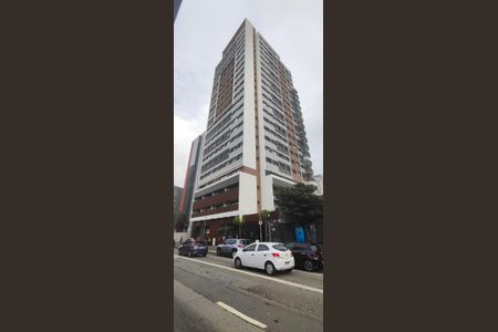 Studio para alugar com 28m², 1 quarto e sem vaga Studio para alugar com 28m², 1 quarto e sem vagaFachada