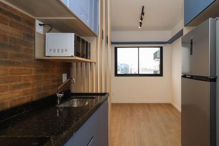 Studio para alugar com 28m², 1 quarto e sem vaga Studio para alugar com 28m², 1 quarto e sem vagaSala