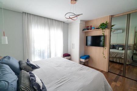 Apartamento à venda com 234m², 3 quartos e 4 vagasSuite 1