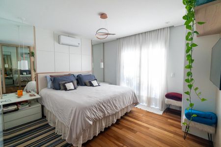 Apartamento à venda com 234m², 3 quartos e 4 vagasSuite 1
