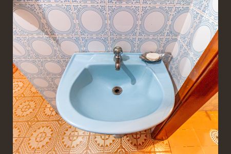 Casa à venda com 209m², 4 quartos e 2 vagasLavabo