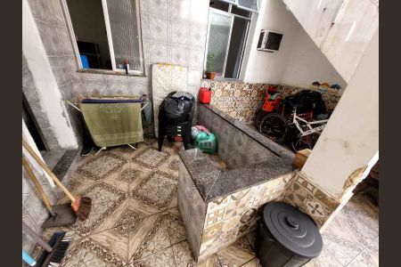 Apartamento à venda com 216m², 2 quartos e sem vaga