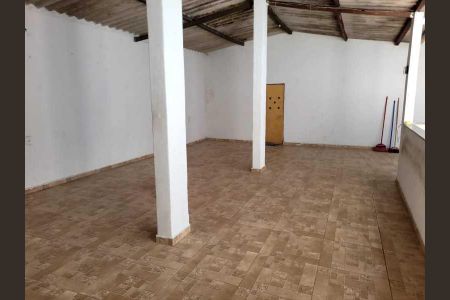 Apartamento à venda com 216m², 2 quartos e sem vaga