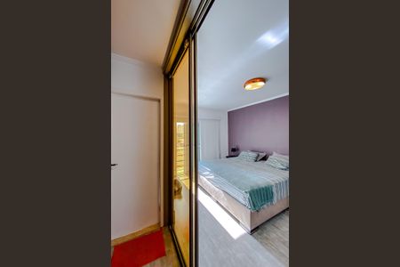 Casa à venda com 160m², 3 quartos e 4 vagasQuarto 3 - Suíte Closet 