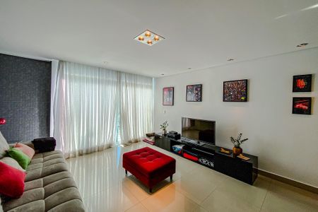 Casa à venda com 160m², 3 quartos e 4 vagasSala