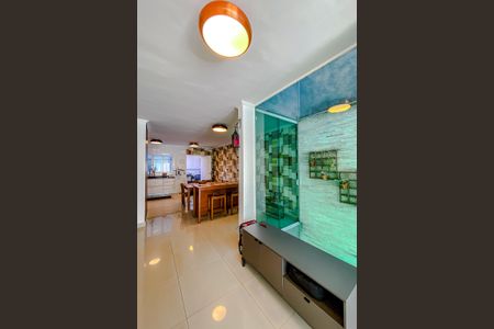 Casa à venda com 160m², 3 quartos e 4 vagasHall