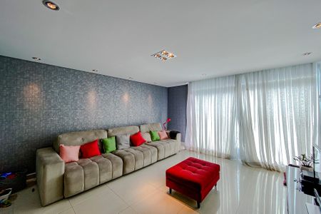 Casa à venda com 160m², 3 quartos e 4 vagasSala