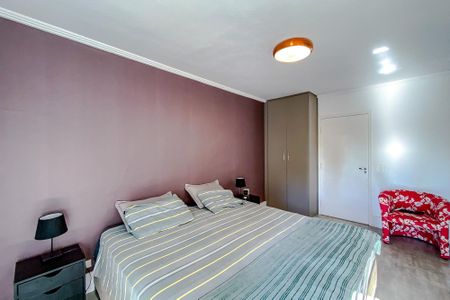 Casa à venda com 160m², 3 quartos e 4 vagasQuarto 3 - Suíte