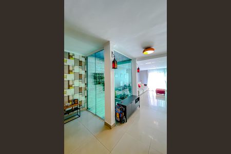 Casa à venda com 160m², 3 quartos e 4 vagasHall