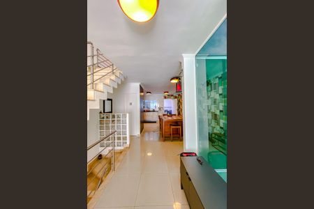 Casa à venda com 160m², 3 quartos e 4 vagasHall