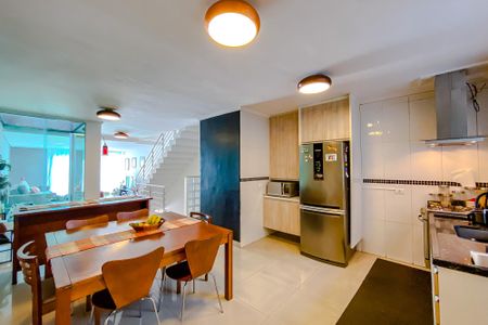 Casa à venda com 160m², 3 quartos e 4 vagasCozinha