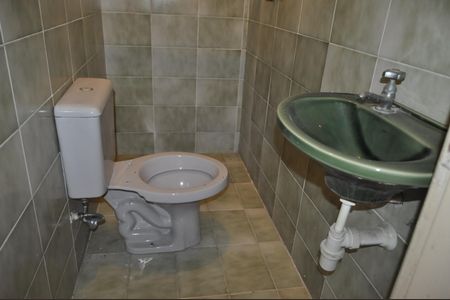 Casa à venda com 327m², 4 quartos e 1 vagaÁrea Gourmet - Banheiro