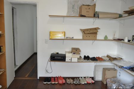 Casa à venda com 327m², 4 quartos e 1 vagaQuarto 1