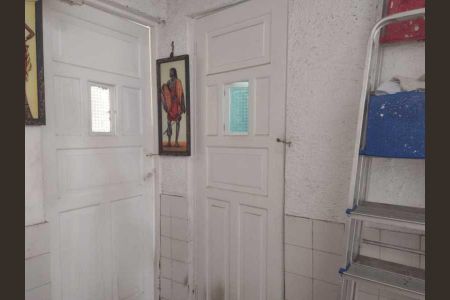 Casa à venda com 105m², 3 quartos e sem vaga