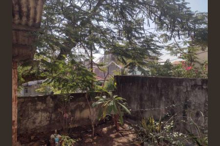 Casa à venda com 105m², 3 quartos e sem vaga