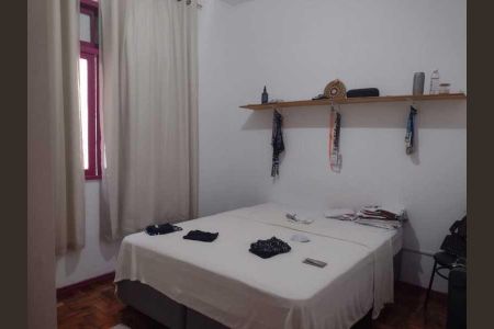 Casa à venda com 105m², 3 quartos e sem vaga