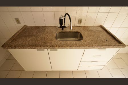 Apartamento para alugar com 65m², 2 quartos e 1 vagaCozinha