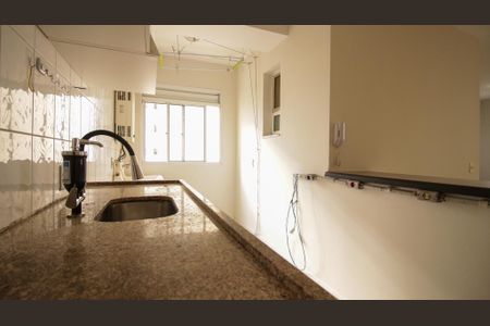 Apartamento para alugar com 65m², 2 quartos e 1 vagaCozinha