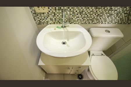 Apartamento para alugar com 65m², 2 quartos e 1 vagaBanheiro