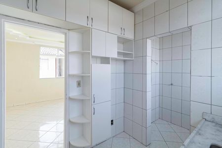 Casa de condomínio à venda com 55m², 2 quartos e 1 vagaCozinha