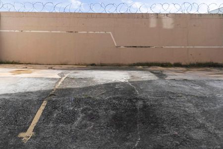 Casa de condomínio à venda com 55m², 2 quartos e 1 vagaGaragem