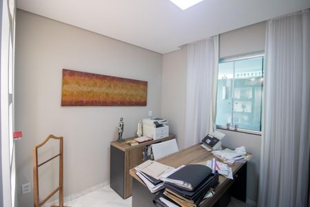 Apartamento à venda com 136m², 3 quartos e 2 vagasQuarto