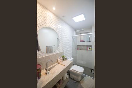 Apartamento à venda com 136m², 3 quartos e 2 vagasBanheiro Social