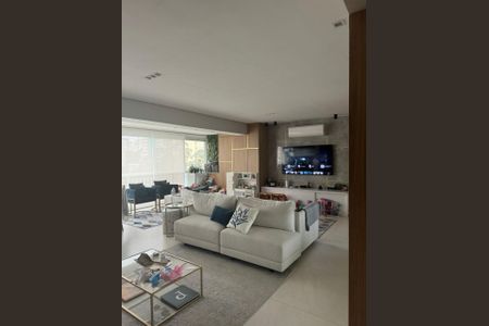 Apartamento à venda com 131m², 2 quartos e 2 vagasSala