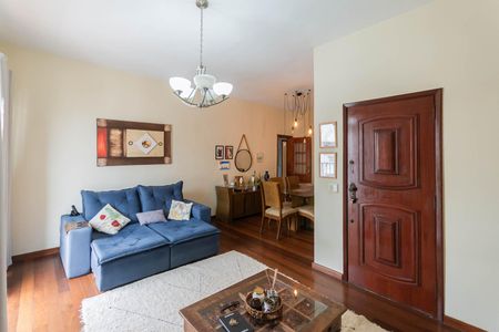 Apartamento à venda com 130m², 3 quartos e 2 vagasSala