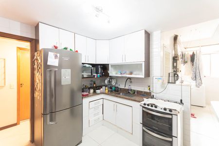 Apartamento à venda com 130m², 3 quartos e 2 vagasCozinha