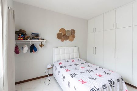 Apartamento à venda com 130m², 3 quartos e 2 vagasSuíte