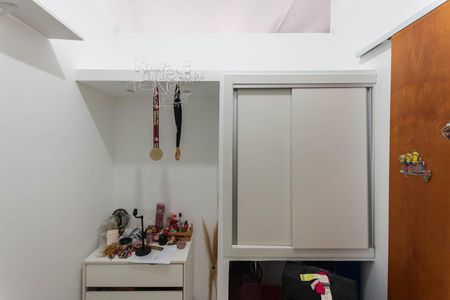 Apartamento à venda com 130m², 3 quartos e 2 vagasQuarto 2