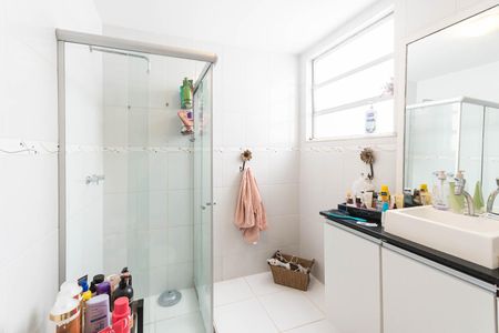 Apartamento à venda com 130m², 3 quartos e 2 vagasBanheiro Suíte