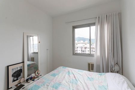 Apartamento à venda com 130m², 3 quartos e 2 vagasQuarto 1