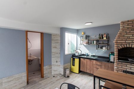 Casa de condomínio para alugar com 110m², 2 quartos e 2 vagasTerraço