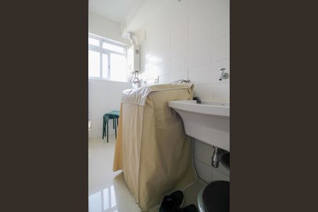 Apartamento à venda com 98m², 2 quartos e 2 vagasÁrea de Serviço