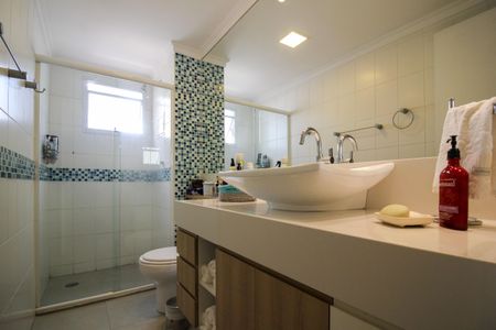 Apartamento à venda com 98m², 2 quartos e 2 vagasBanheiro Suíte